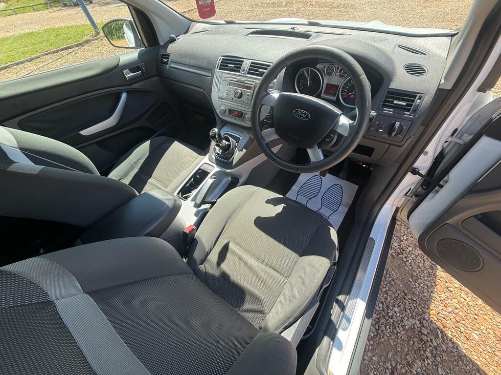 Ford Kuga Zetec Tdci White #26