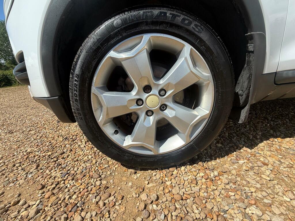 Ford Kuga Zetec Tdci White #13