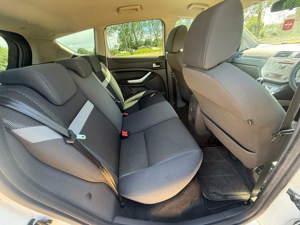 Ford Kuga Zetec Tdci White #24