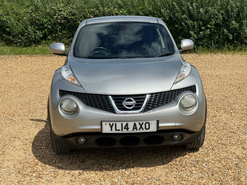 Nissan Juke Tekna Silver #4