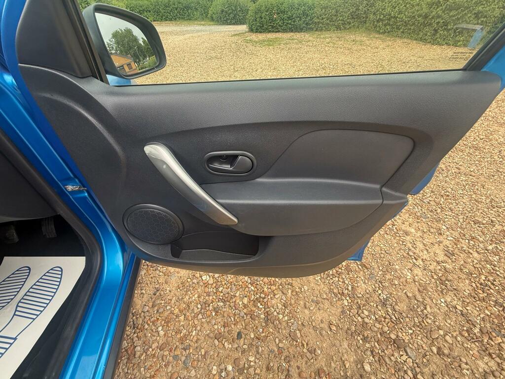 Dacia Sandero Stepway Stepway 1.5 Dci Laureate Euro 5 Blue #31