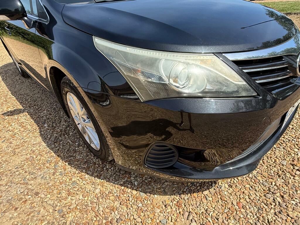 Toyota Avensis 2.0 D-4d Icon Silver #31