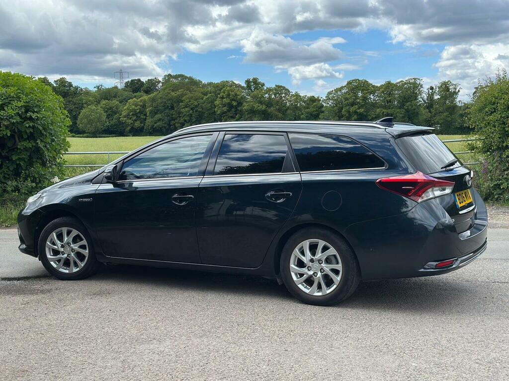 Toyota Auris 1.8 Vvt-h Icon Touring Sports Cvt Euro 6 Ss Grey #5