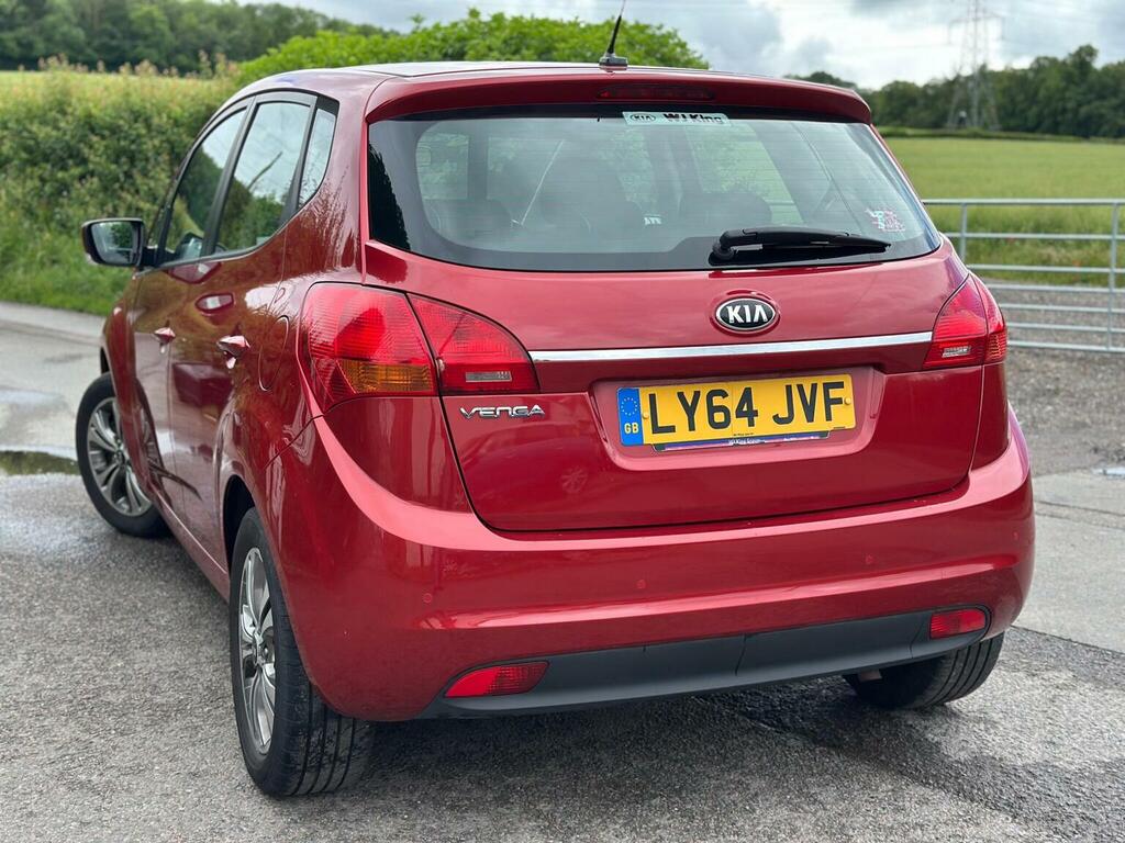Kia Venga 2 Red #11