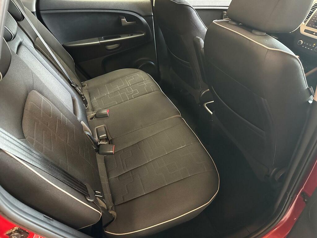 Kia Venga 2 Red #15