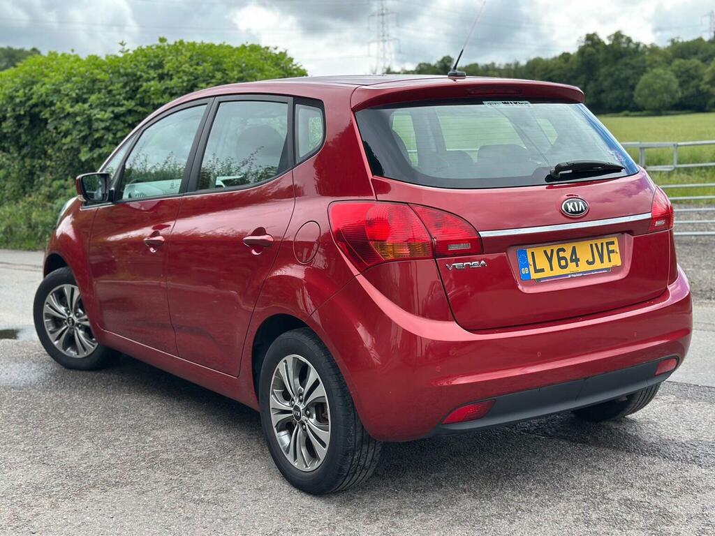 Kia Venga 2 Red #10