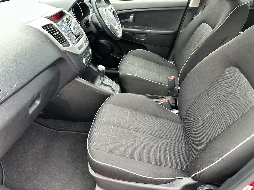 Kia Venga 2 Red #14