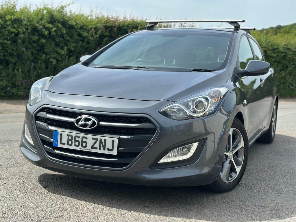Hyundai I30 1.4 Blue Drive Se Euro 6 Ss Grey #2