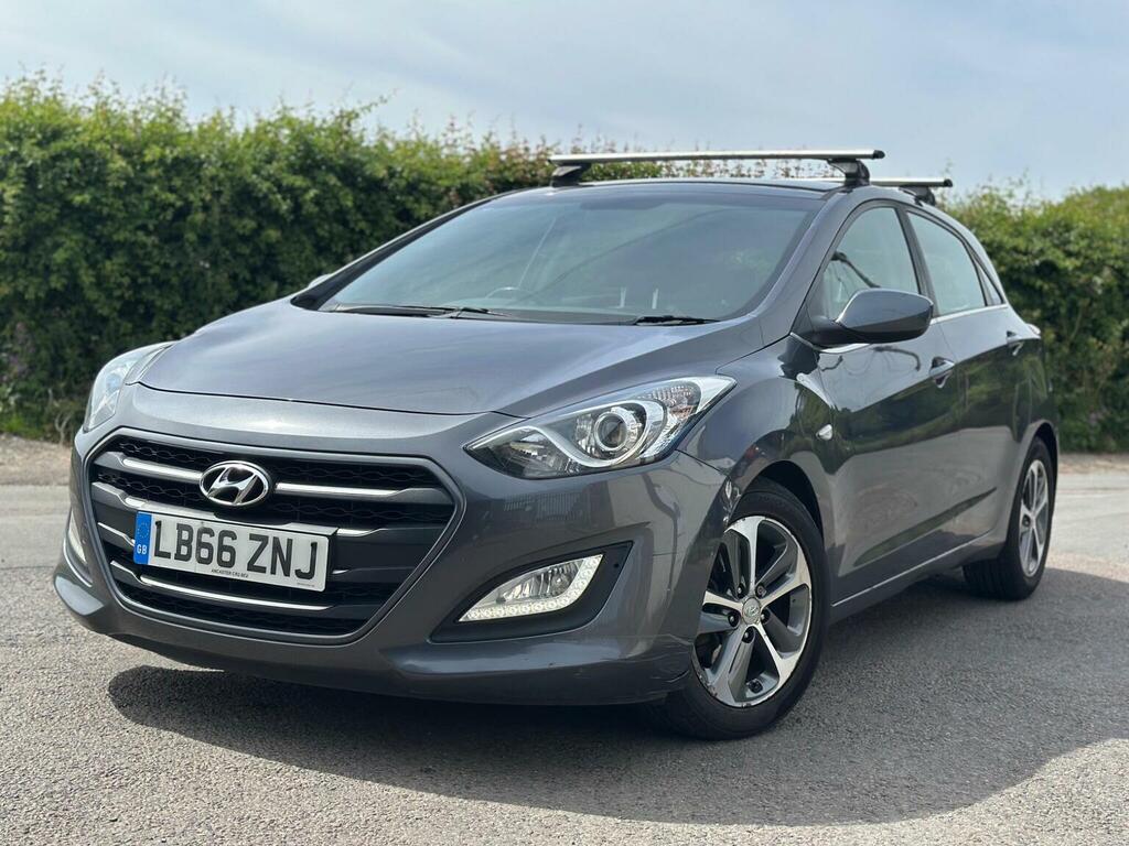 Hyundai I30 1.4 Blue Drive Se Euro 6 Ss Grey
