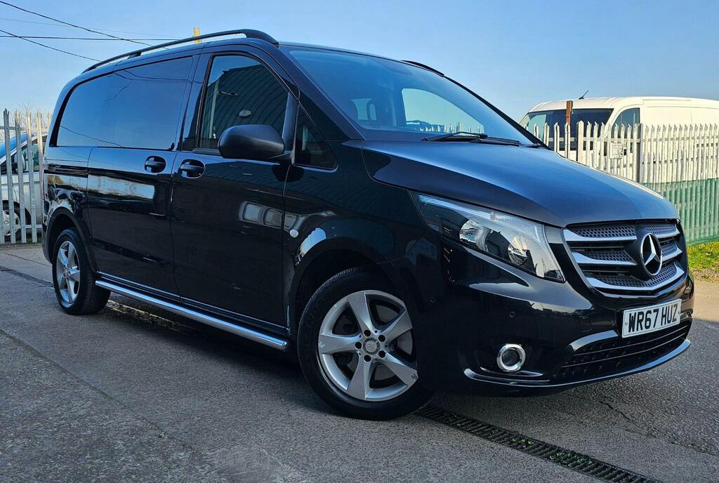 Mercedes-Benz Vito Combi Van 2.1 119 Cdi Bluetec Sport Crew Van G-tro Black