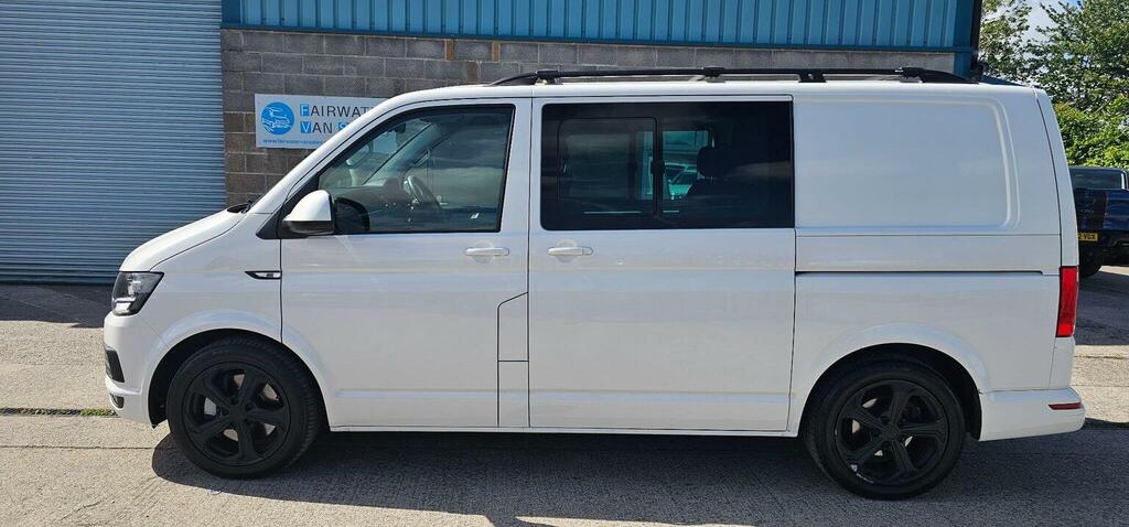 Volkswagen Transporter Combi Van 2.0 Bitdi T32 Bluemotion Tech Highline K EO68VWX White #4