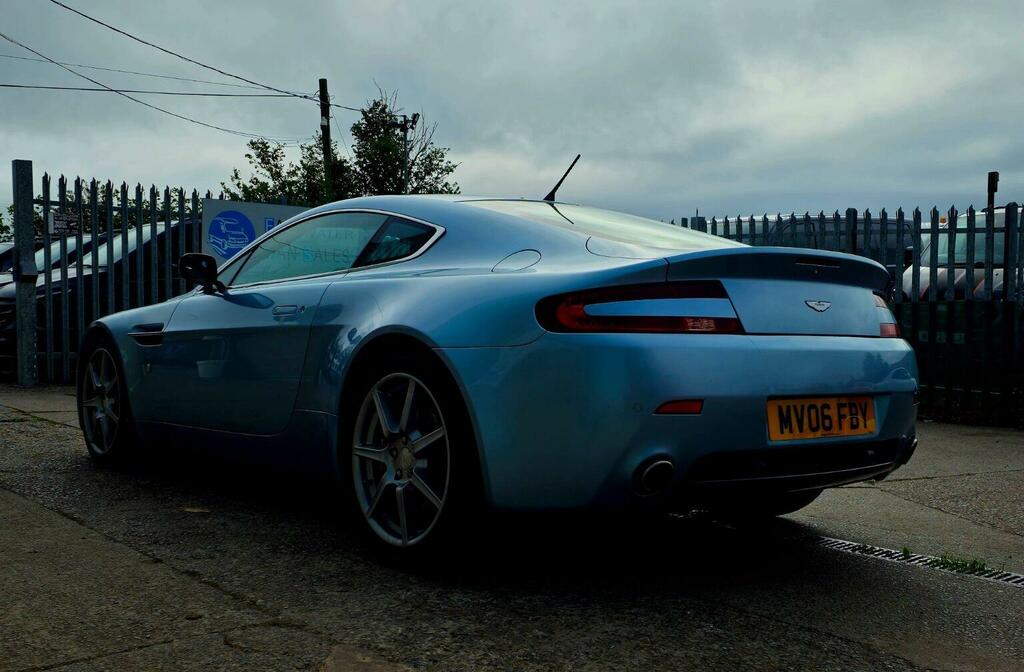 Aston Martin Vantage Silver #4