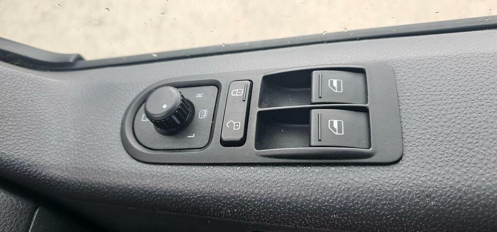 Volkswagen Transporter Sportline Panel Van 2.0 Bitdi Sportline 60 T32 2016 Black #15