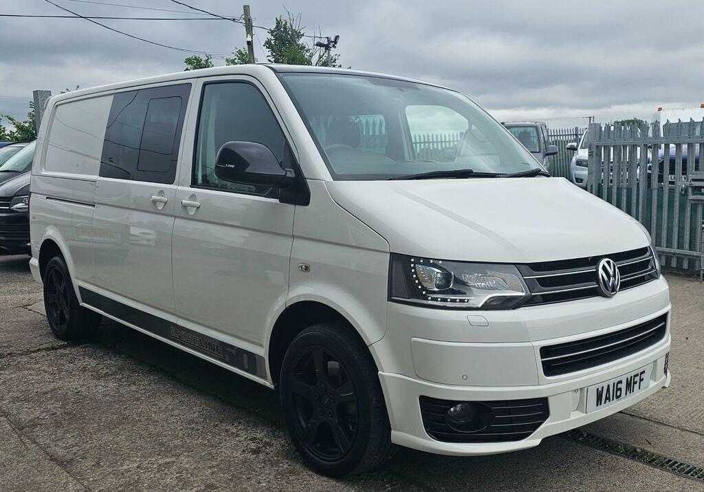 Volkswagen Transporter Sportline Combi Van 2.0 Bitdi Sportline 60 T32 Kombi L3 H1 4 White #6