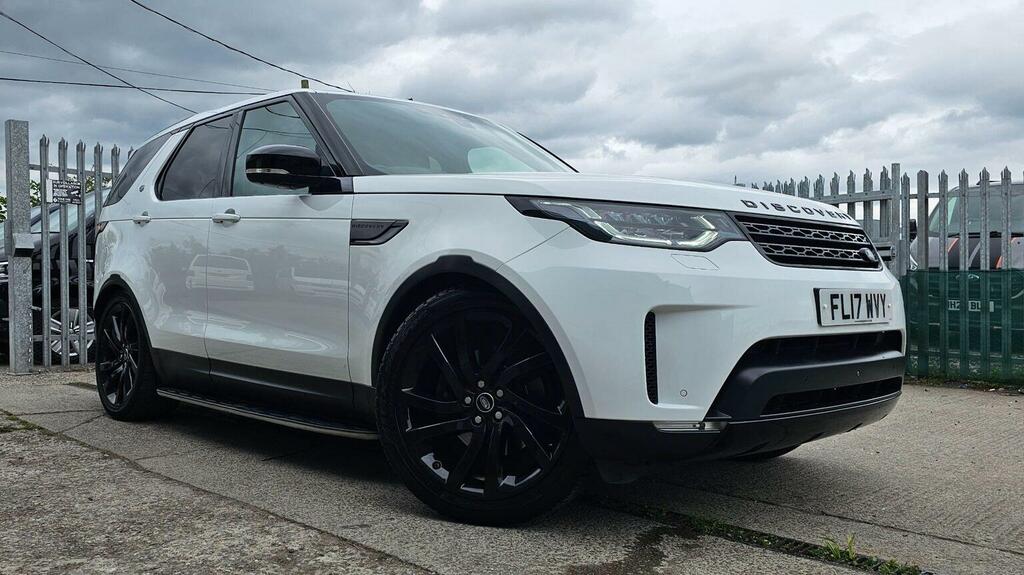 Land Rover Discovery Suv 3.0 Td V6 Hse Luxury 4Wd Euro 6 Ss FL17WVY White