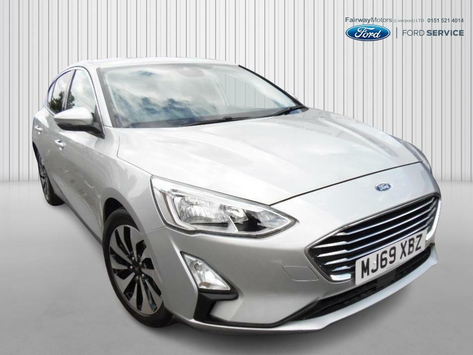 Ford Focus 1.0 Zetec MJ69XBZ Silver