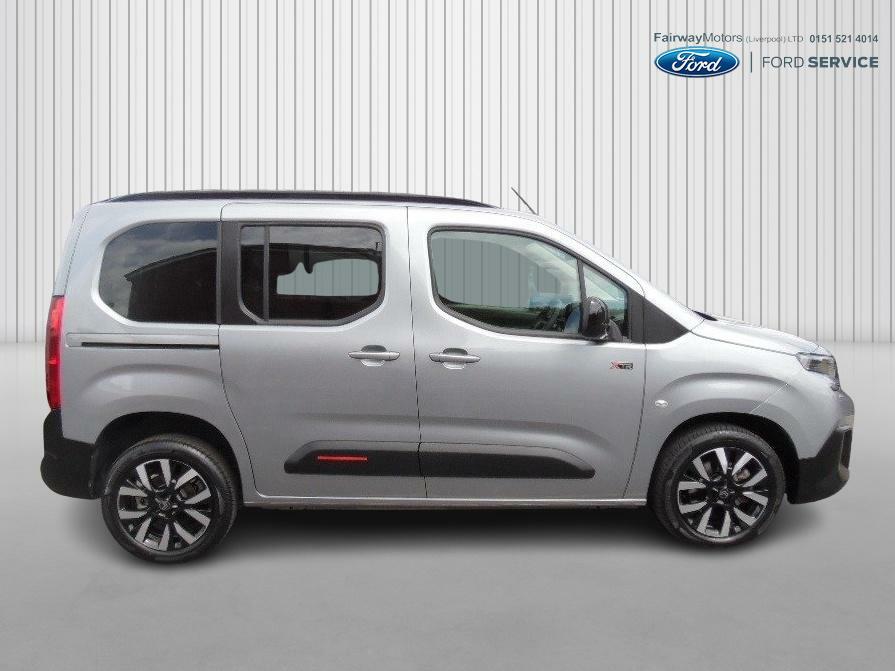 Citroen Berlingo Hatchback Grey #2
