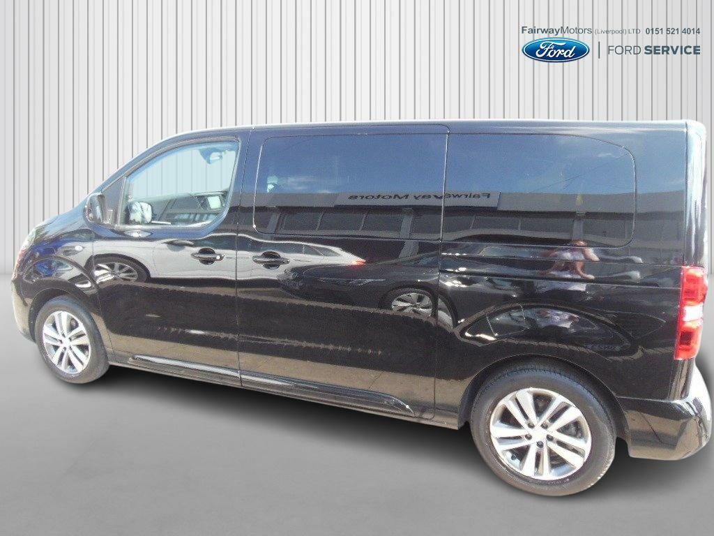 Peugeot Traveller Business Vip Black #6