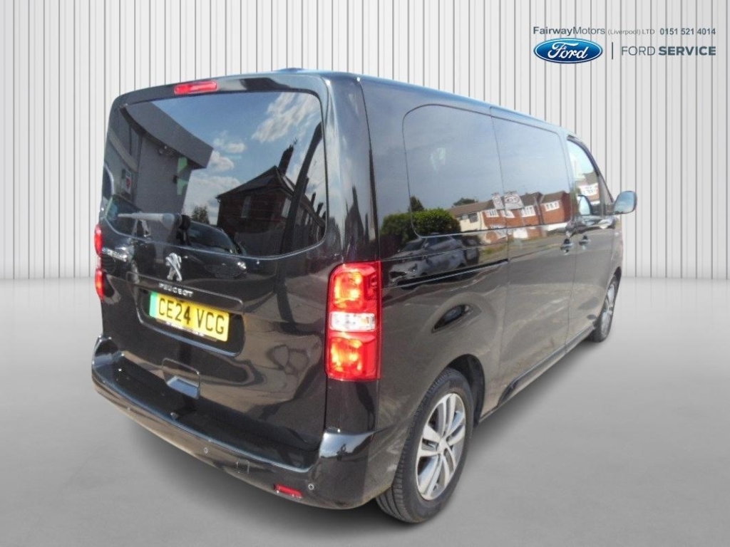 Peugeot Traveller Business Vip Black #3