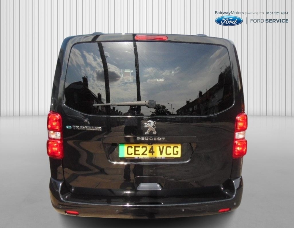 Peugeot Traveller Business Vip Black #4