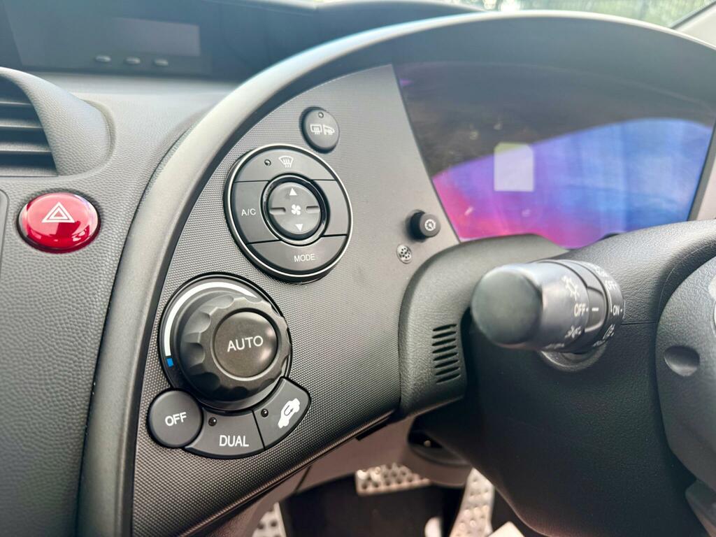 Honda Civic 1.8 I-vtec Se  #28