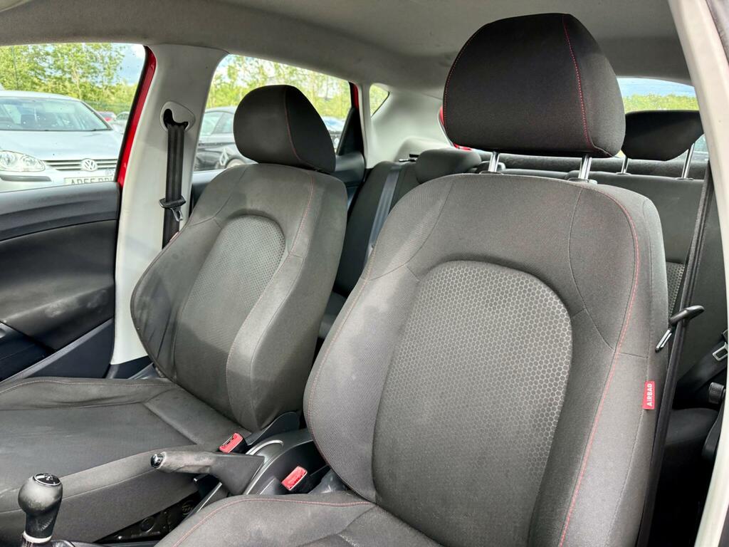 Seat Ibiza Hatchback Tsi Blue #37