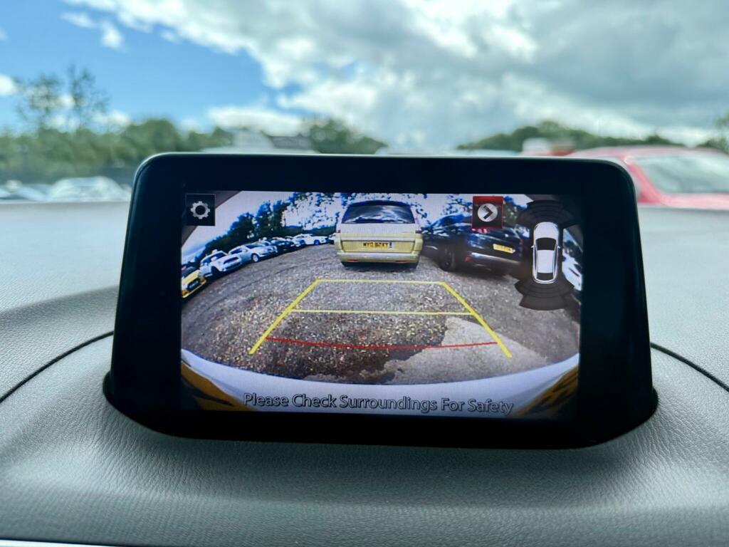 Mazda 3 2.0 Sport Nav White #33
