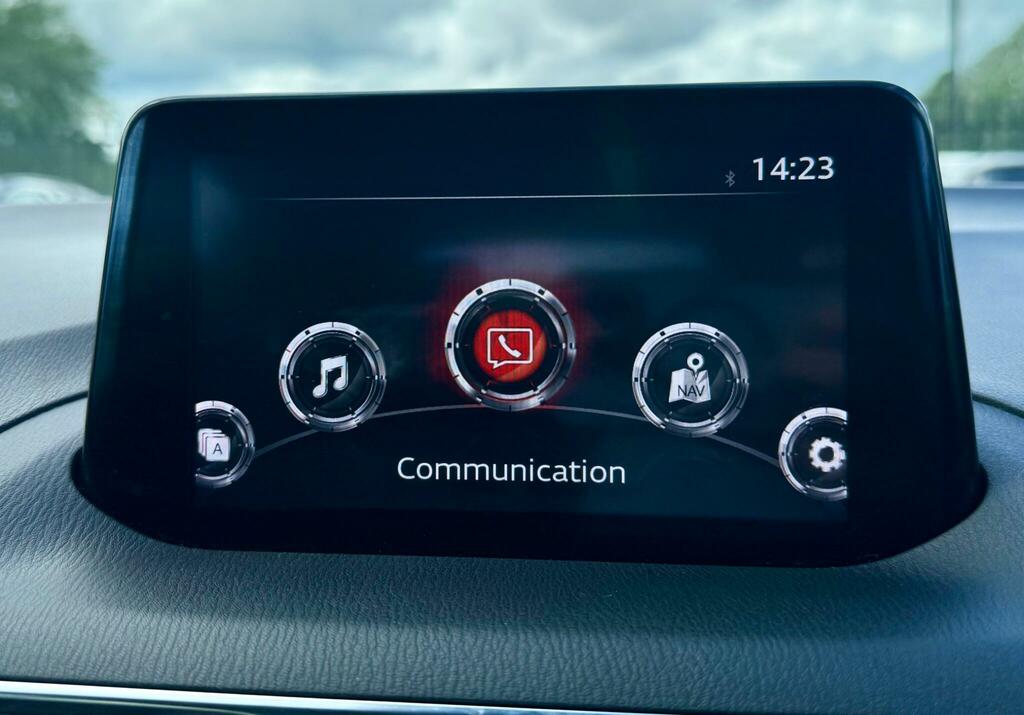 Mazda 3 2.0 Sport Nav White #35