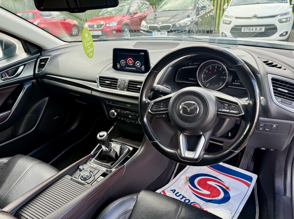 Mazda 3 2.0 Sport Nav White #15