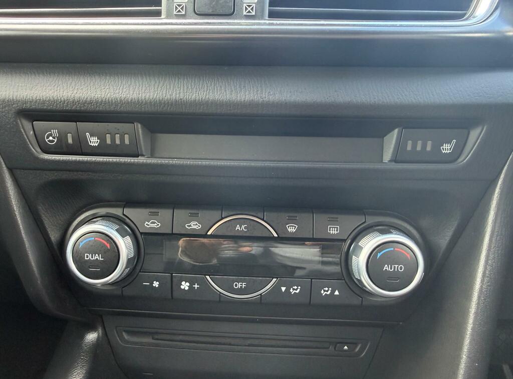 Mazda 3 2.0 Sport Nav White #34