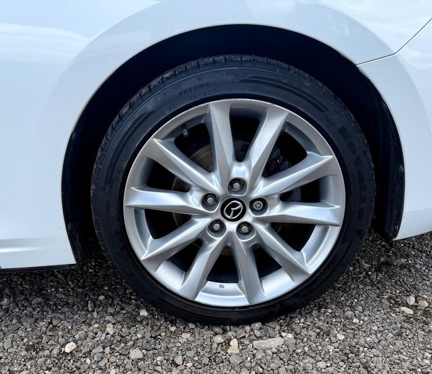 Mazda 3 2.0 Sport Nav White #29