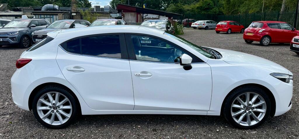 Mazda 3 2.0 Sport Nav White #12