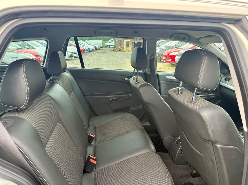 Vauxhall Astra Active Plus Silver #28