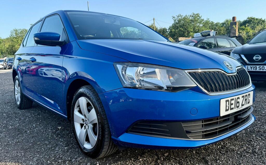 Skoda Fabia Se Blue