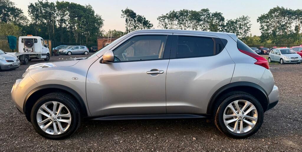 Nissan Juke Acenta Dci 109 White #8