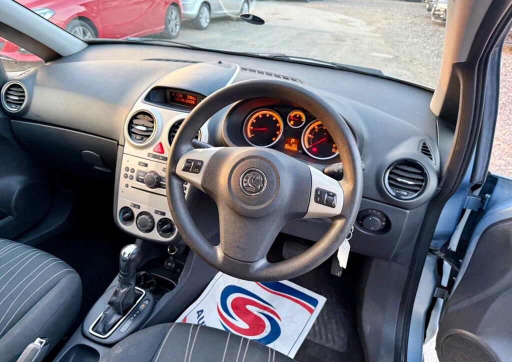 Vauxhall Corsa 1.4I 16V Club Blue #19