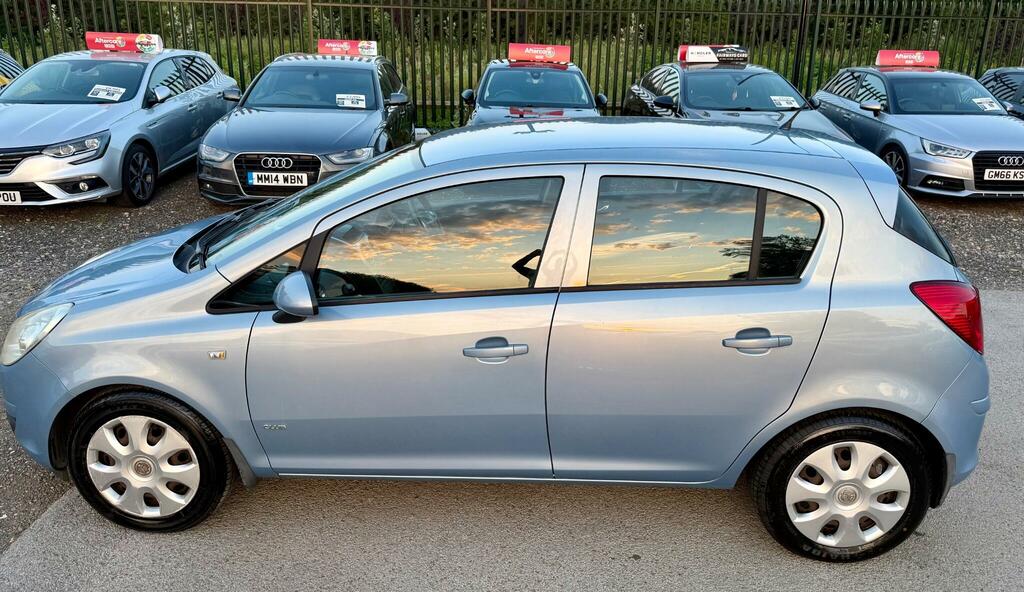 Vauxhall Corsa 1.4I 16V Club Blue #11