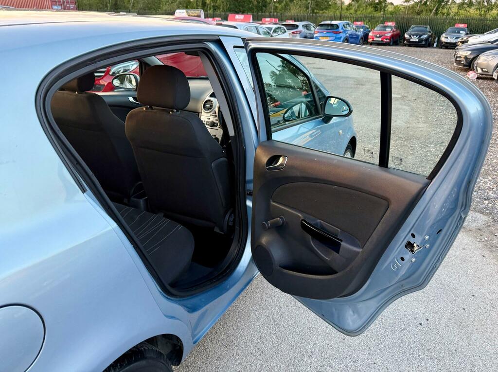 Vauxhall Corsa 1.4I 16V Club Blue #38