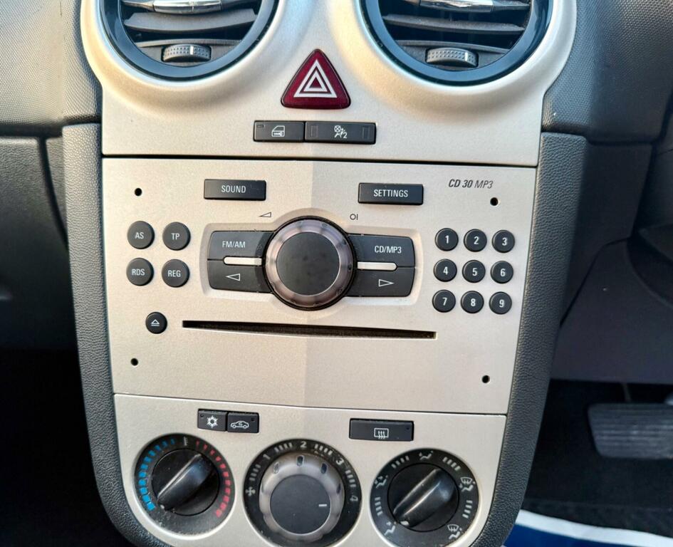 Vauxhall Corsa 1.4I 16V Club Blue #21