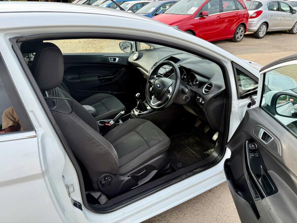 Ford Fiesta Hatchback 1.0T Ecoboost Titanium Euro 5 Ss Blue #24