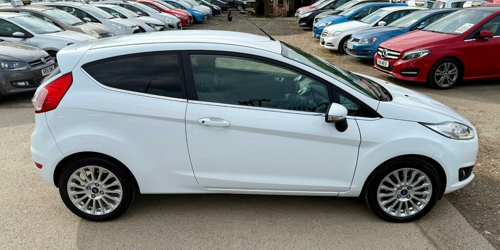 Ford Fiesta Hatchback 1.0T Ecoboost Titanium Euro 5 Ss Blue #14