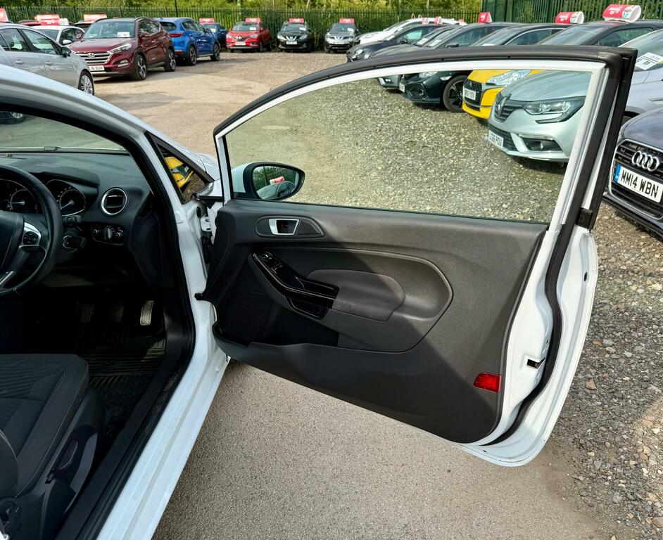 Ford Fiesta Hatchback 1.0T Ecoboost Titanium Euro 5 Ss Blue #33