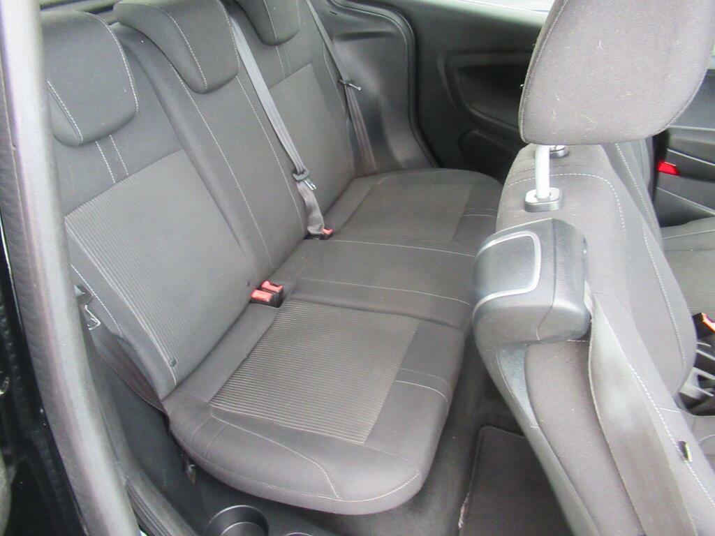 Ford B-Max 1.0T Ecoboost Zetec Euro 5 Black #24