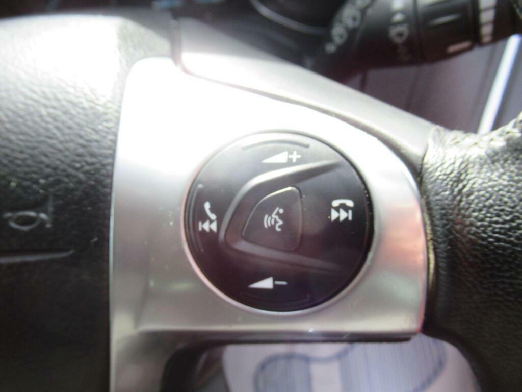 Ford Focus 1.0 Titanium 124 Bhp Silver #19
