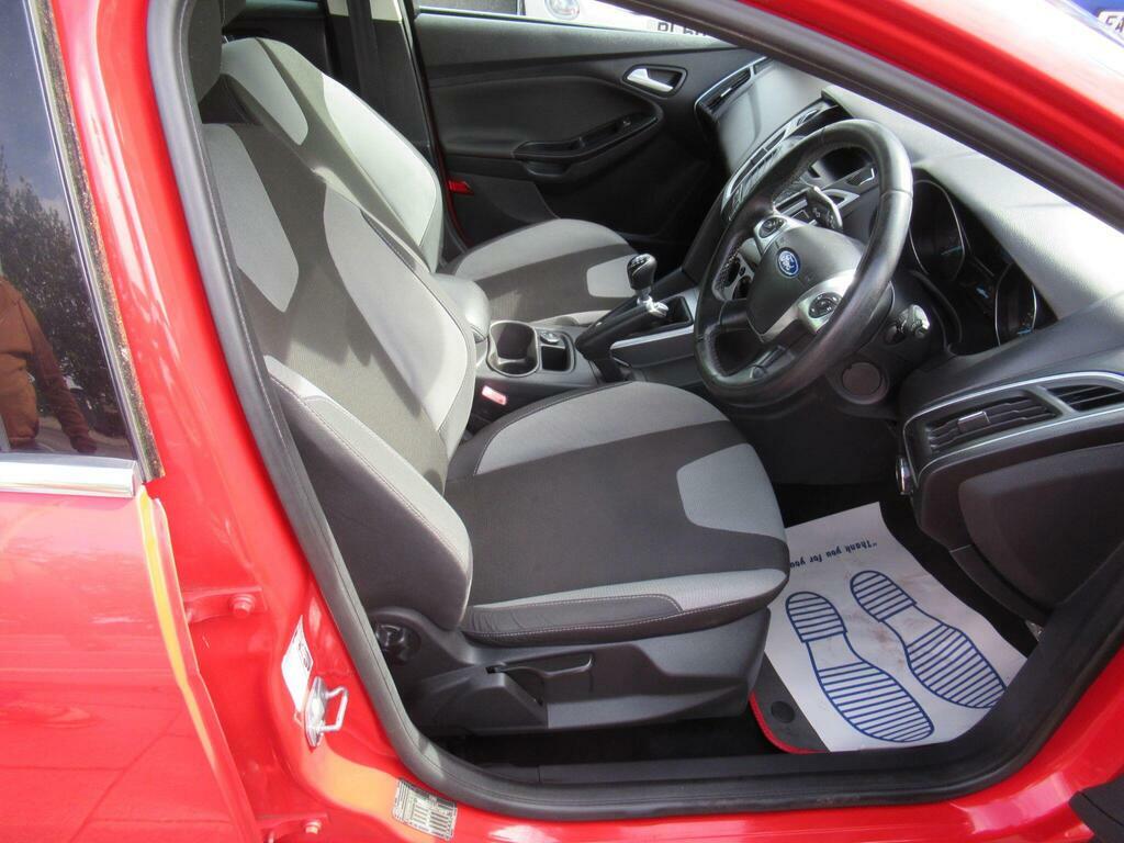 Ford Focus 1.0 Titanium 124 Bhp Silver #25
