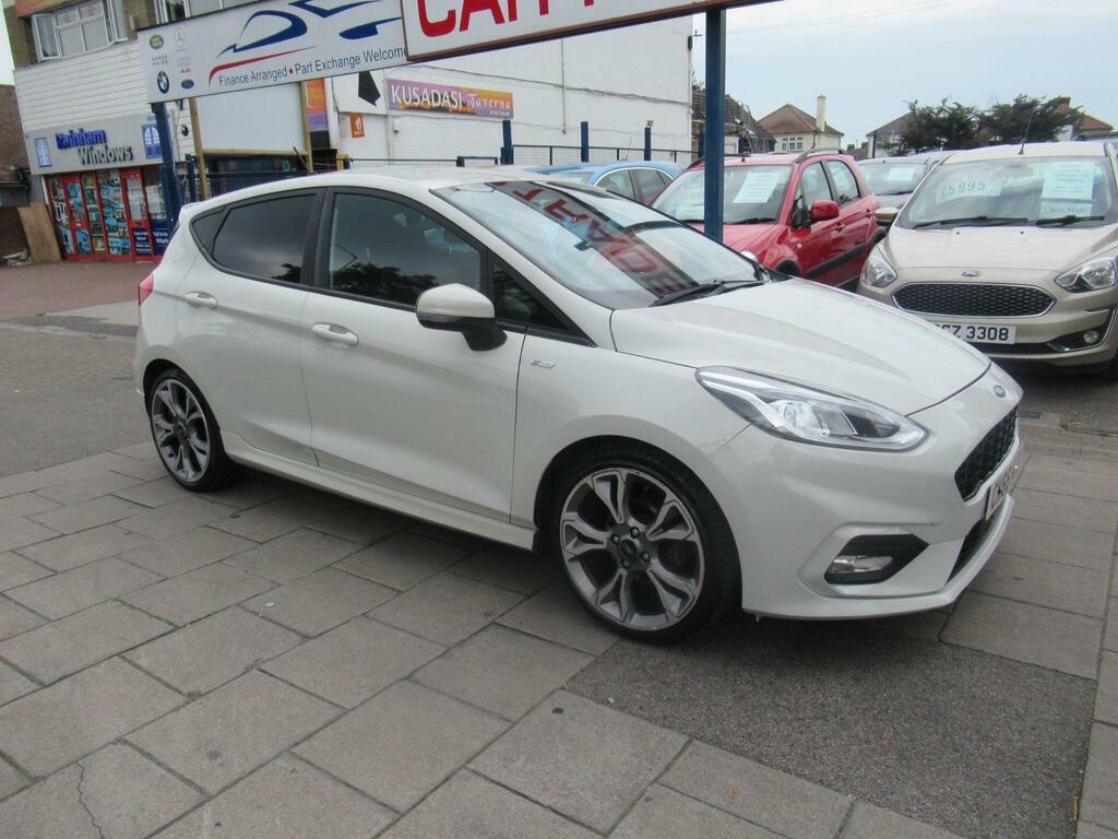Ford Fiesta 1.0T Ecoboost St-line Euro 6 S S White