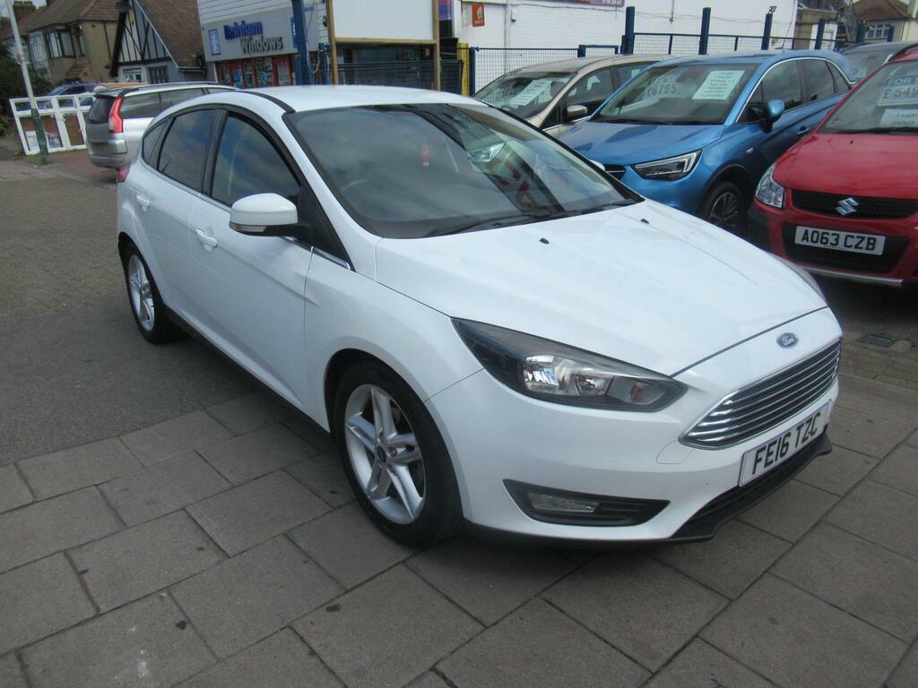 Ford Focus 1.0T Ecoboost Zetec Euro 6 S S White #4