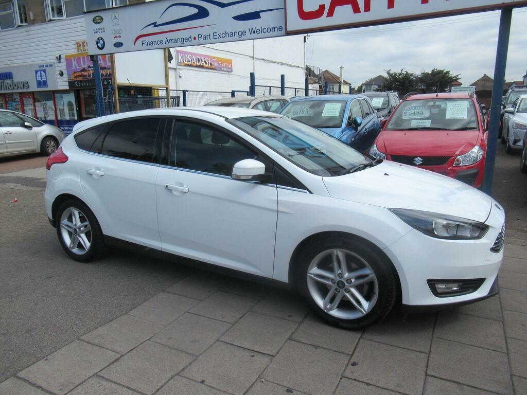 Ford Focus 1.0T Ecoboost Zetec Euro 6 S S White