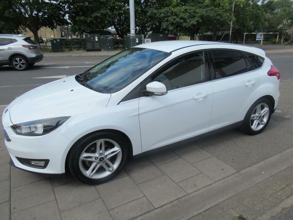 Ford Focus 1.0 Ecoboost 125 Zetec White #7