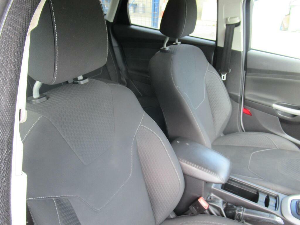 Ford Focus 1.0 Ecoboost 125 Zetec White #14